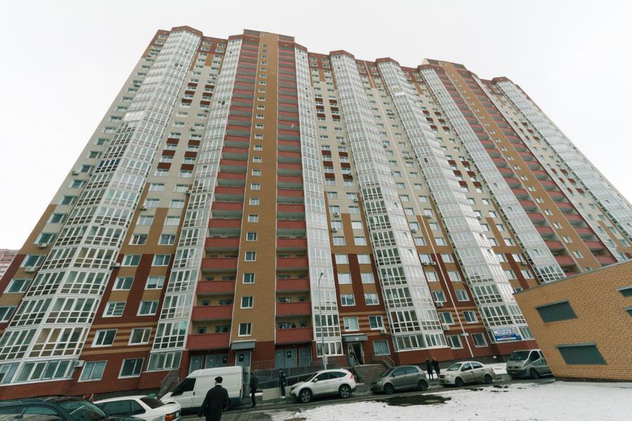 Cozy Apartment on Gmyri 12b near metro Poznyaki Kijów Zewnętrze zdjęcie