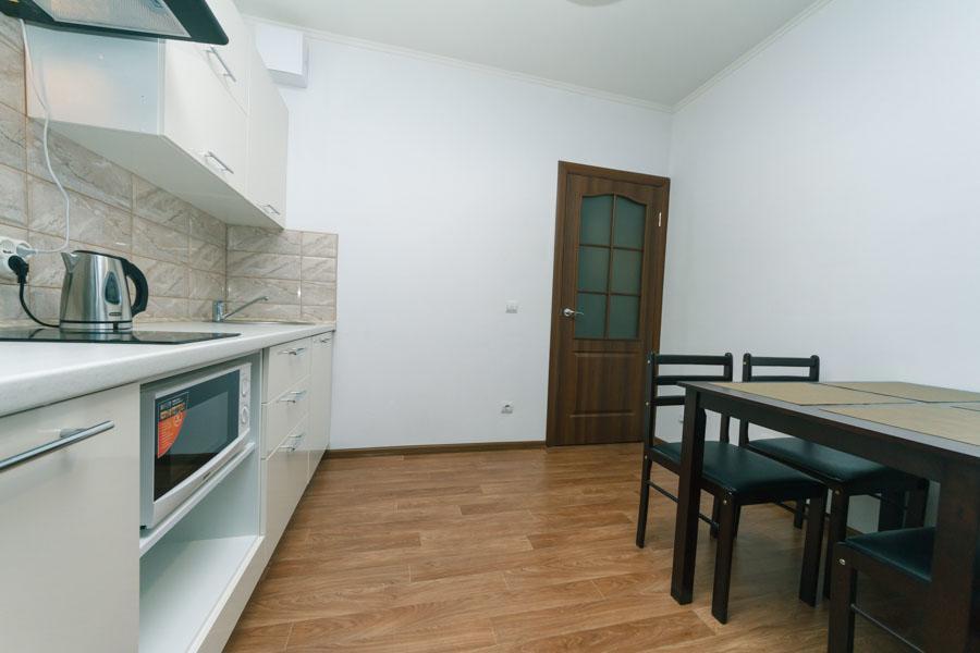 Cozy Apartment on Gmyri 12b near metro Poznyaki Kijów Zewnętrze zdjęcie